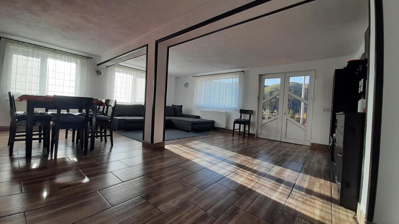 הוילה בראן Casa In Curte La Zavate מראה חיצוני תמונה